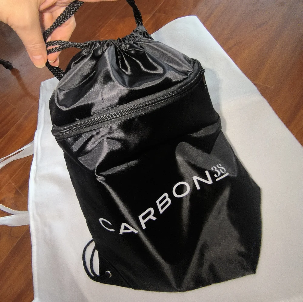 CARBON 38 Nylon Cinch Drawstring Backpack Black Zipper Yoga Gym Bag